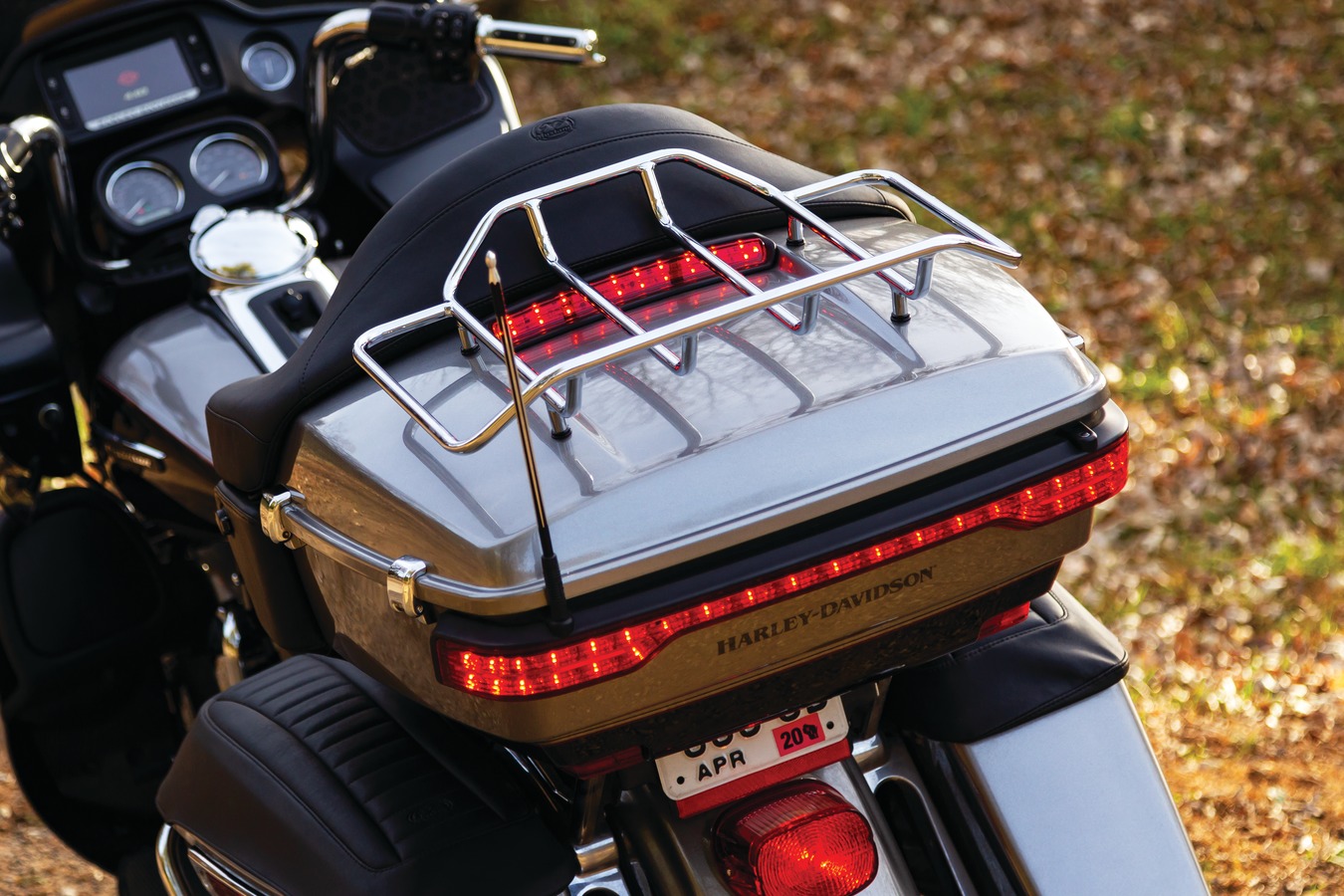 Kuryakyn Tour Pak Lid Light In Satin Black Finish For Harley Davidson