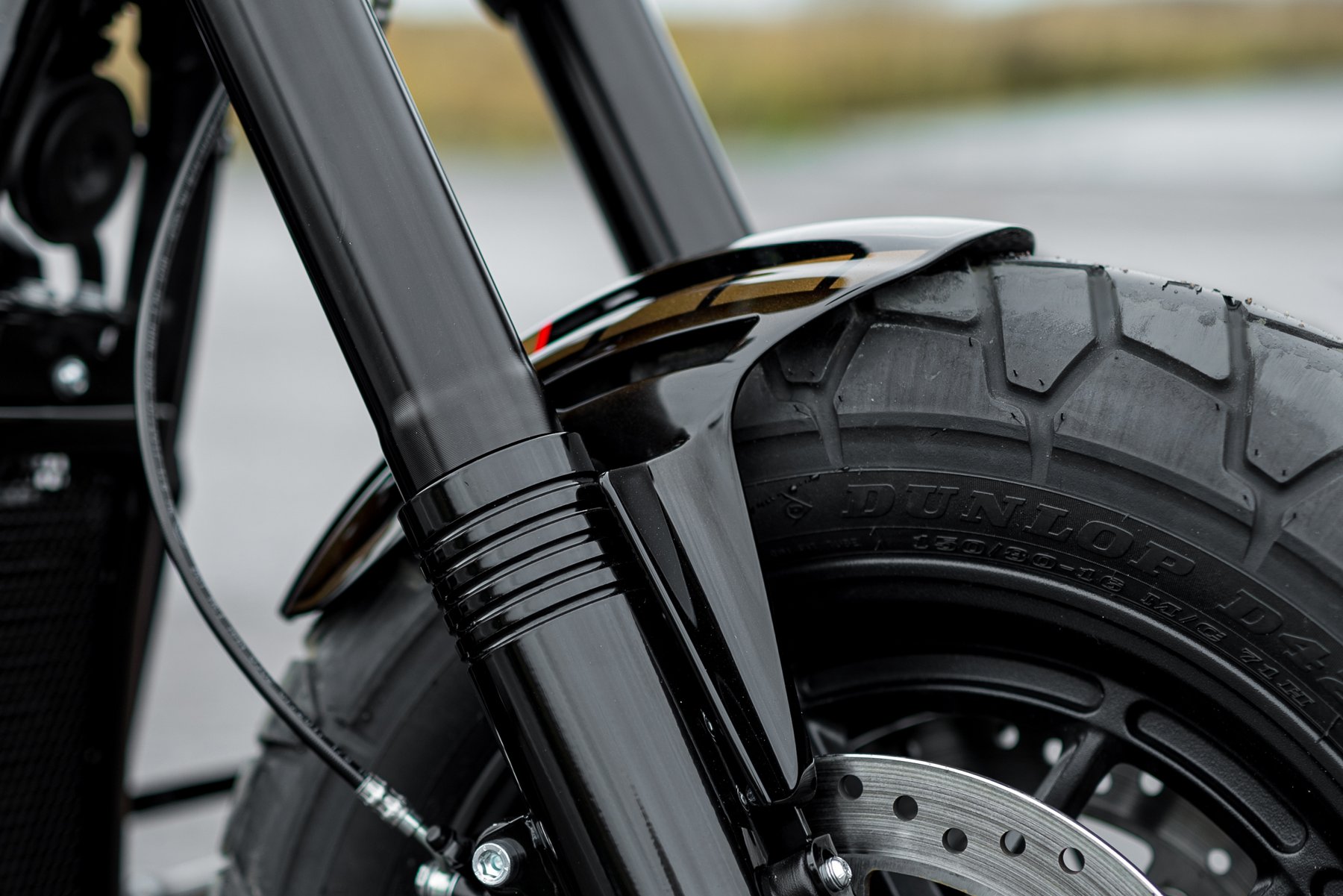 Killer Custom Lower Fork Covers In Gloss Black For Harley Davidson 2018