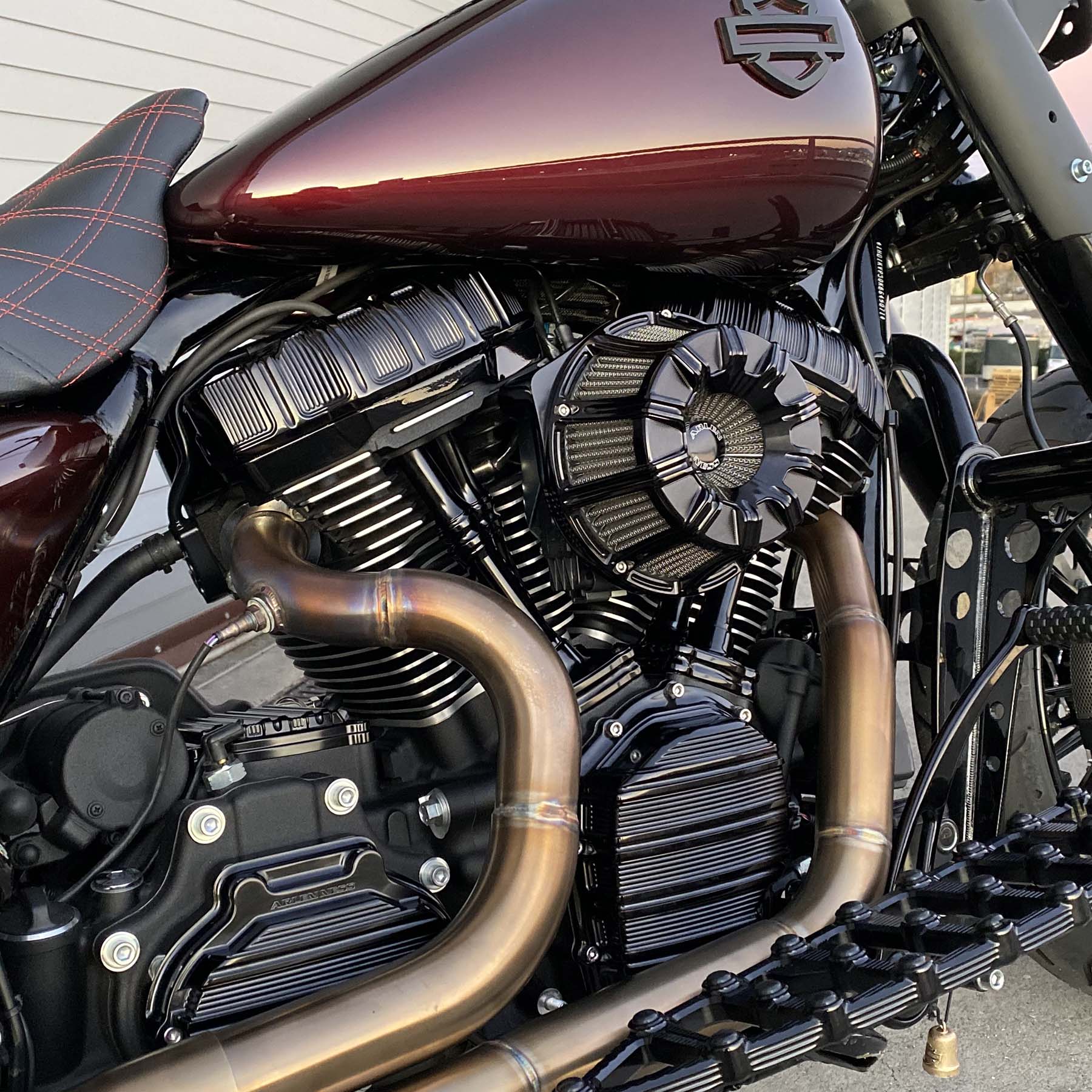 Arlen Ness 10 Gauage M8 Rocker Box Covers In All Black For Harley