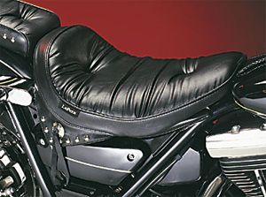 Le Pera Sanora Foam Solo Regal Plush With Skirt Seat For 1982-1994 FXR Models (L-223)