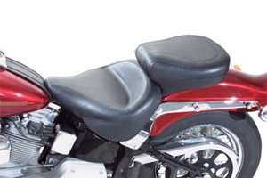 Mustang Vintage Wide Touring Seat With Front Width 17.5 Inches And Rear Width 14 Inches For Harley Davidson 1984-1999 Softail With Up To 150 Stock Tire (75735)