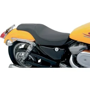 Drag Specialties Predator Seat (Smooth) For 86-03 XL (0804-0384)