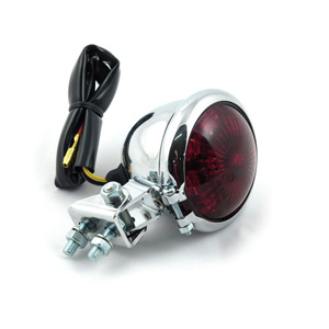 Doss LED Bates Style Taillight With Red Lens In Chrome (ARM378319)