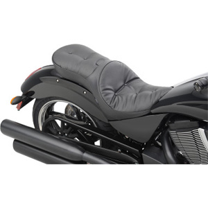 Drag Specialties Pillow Low Profile Touring Seat For Victory King Pin 04-12, Vegas 03-12, 8-Ball 05-14, High Ball 12-14 (Includes Ness Models) (0810-1607)