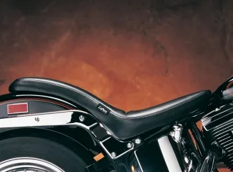 Le Pera Cobra Smooth Seat For Harley Davidson 1984-1999 Softail (Foam w/ Smooth Cover) (LN-070)