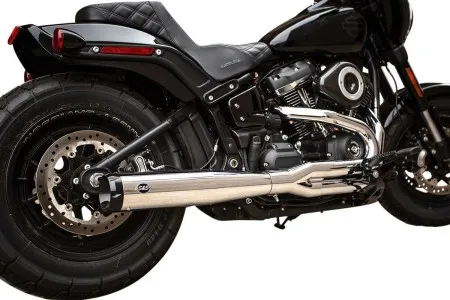S&S Cycle SuperStreet 2 Into 1 Exhaust System In Chrome For Harley Davidson 2018-2024 Softail M8 Models With Standard Chassis (550-0791B)