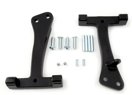 Doss Passenger Floorboard Mount Bracket Set in Black Finish For Harley Davidson 2006-2017 Dyna Models (77496)