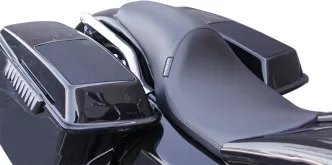 Le Pera Smooth Silhouette Seat For PYO Stretched Tank For Harley Davidson 2008-2023 Touring Models With Paul Yaffe Stretched Gas Tanks (LK-867PY)