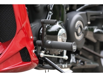 Thunderbike 'Base Rubber' Forward Control Kit in Black Finish For 2002-2011 V-Rod Models (31-73-120)