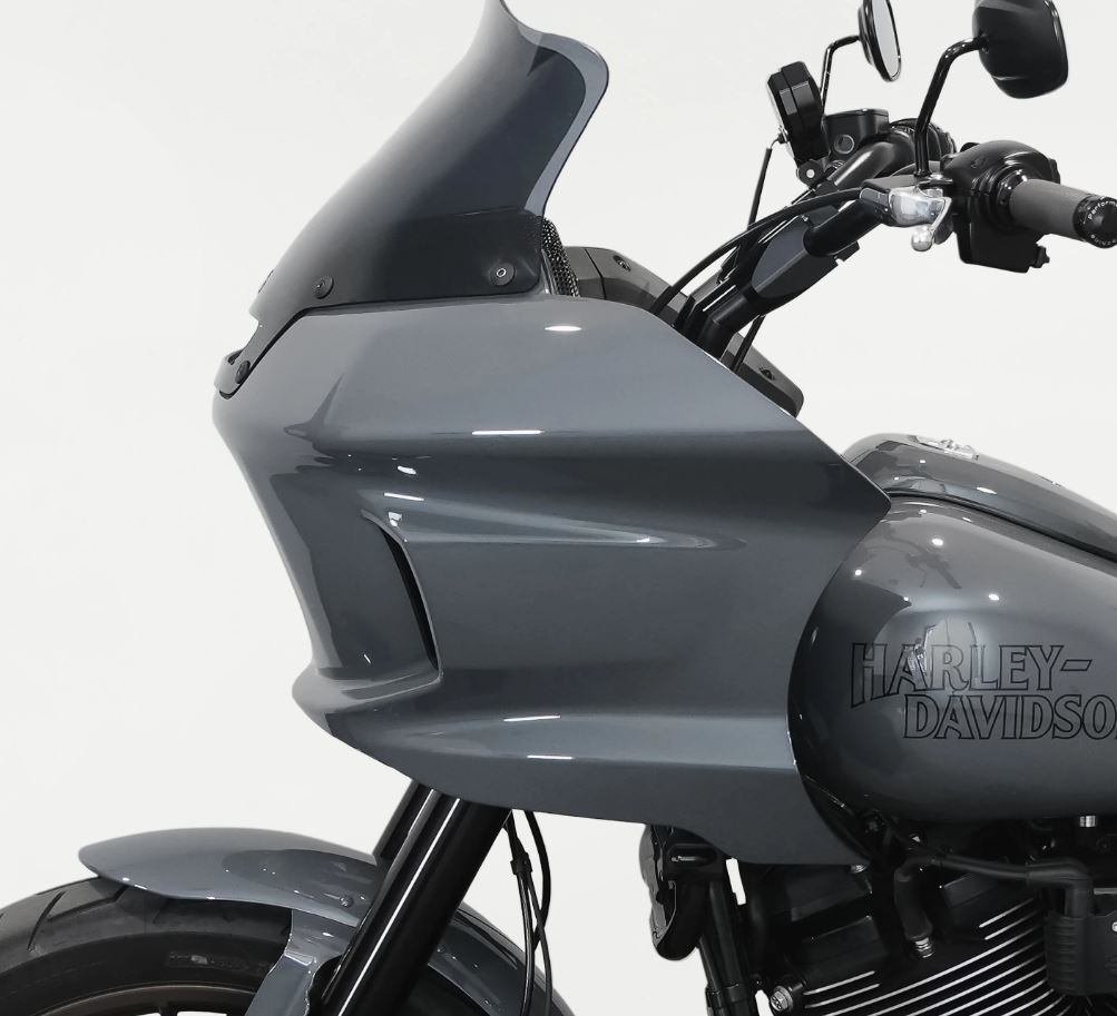 Klock Werks 8 Inch Flare Windshield Dark Smoke For 20222024 Harley