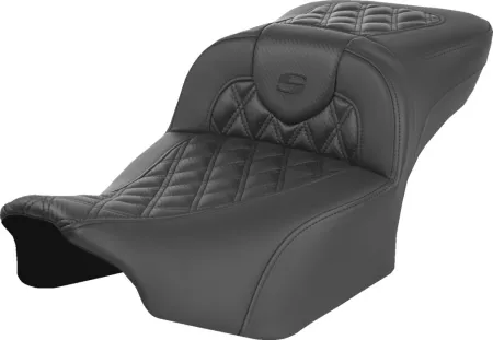 Saddlemen Extended Reach Lattice Stitched Carbon Fiber Heated Roadsofa Seat For Harley Davidson 2023-2025 Touring FLHX Street Glide & FLTR Road Glide Models (823-07-207A0)