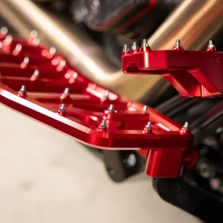 Thrashin Supply Co. Aggressor Bagger Floorboards In Red (TSC-2219-2)
