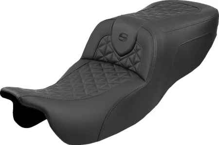 Saddlemen Tri-Gripper Roadsofa Seat Without Backrest For Harley Davidson 2015-2025 Freewheeler & Road Glide 3 Models (815-07-21000)