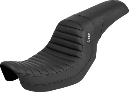 Saddlemen Thrashin' Pro Series Tuck N Roll Seat For 2006-2017 FXD/FXDWG Dyna Models (TS80604T)
