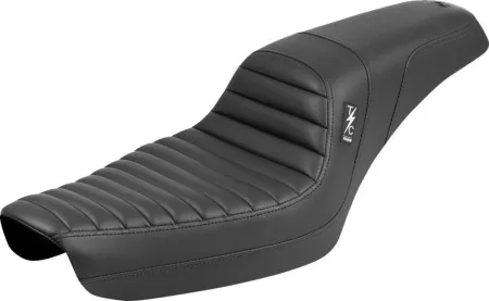 Saddlemen Thrashin' Pro Series Tuck N Roll Seat For Harley Davidson 1996-2003 Dyna Models (TS89604T)