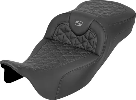 Saddlemen Extended Reach Tri Gripper Roadsofa Seat With Grey Stitching Without Drivers Backrest For Harley Davidson 2008-2024 FLHR, FLHT, FLHX & FLTR Touring Models (Does Not Fit 2023-2024 CVO Models) (808-07B-21102)