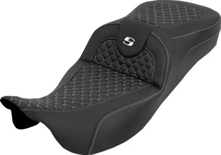 Saddlemen Extended Reach Dragon Stitched Roadsofa Seat With White Stitching Without Drivers Backrest For Harley Davidson 2008-2024 FLHR, FLHT, FLHX & FLTR Touring Models (Does Not Fit 2023-2024 CVO Models) (808-07B-20906)