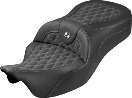 Saddlemen King Lattice Stitched Roadsofa Seat With White Stitching For Harley Davidson 2008-2025 FLHR, FLHT, FLHX & FLTR Touring Models (Does Not Fit 2023-2025 CVO Models) (808-07B-182S06)