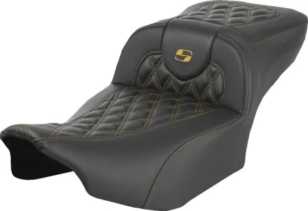 Saddlemen Extended Reach Carbon Fiber Lattice Stitched Roadsofa Seat With Gold Stitching For Harley Davidson 2023-2026 FLHX Street Glide & FLTR Road Glide Models (823-07-20707)