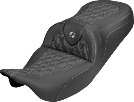 Saddlemen Standard Reach Carbon Fiber Lattice Stitched Roadsofa Seat With Silver Stitching For Harley Davidson 2008-2025 FLHR, FLHT, FLHX & FLTR Touring Models (Does Not Fit 2023-2025 CVO Models) (808-07B-20605)